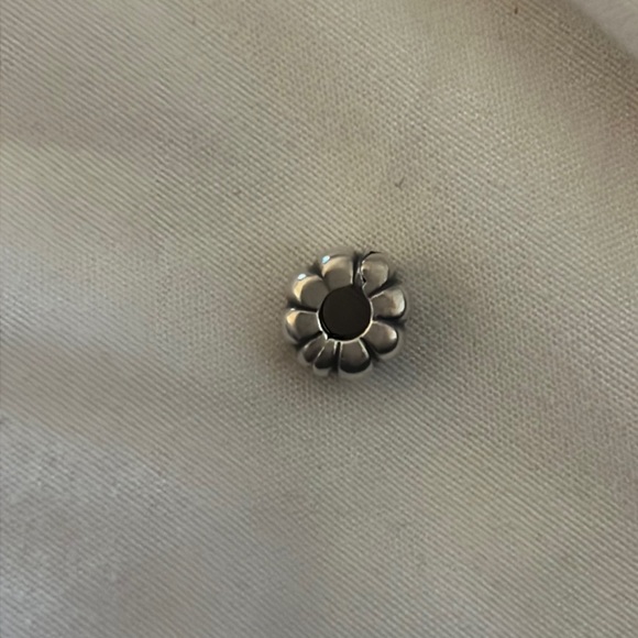 Pandora clip charm, silver, retired, authentic - Picture 2 of 7